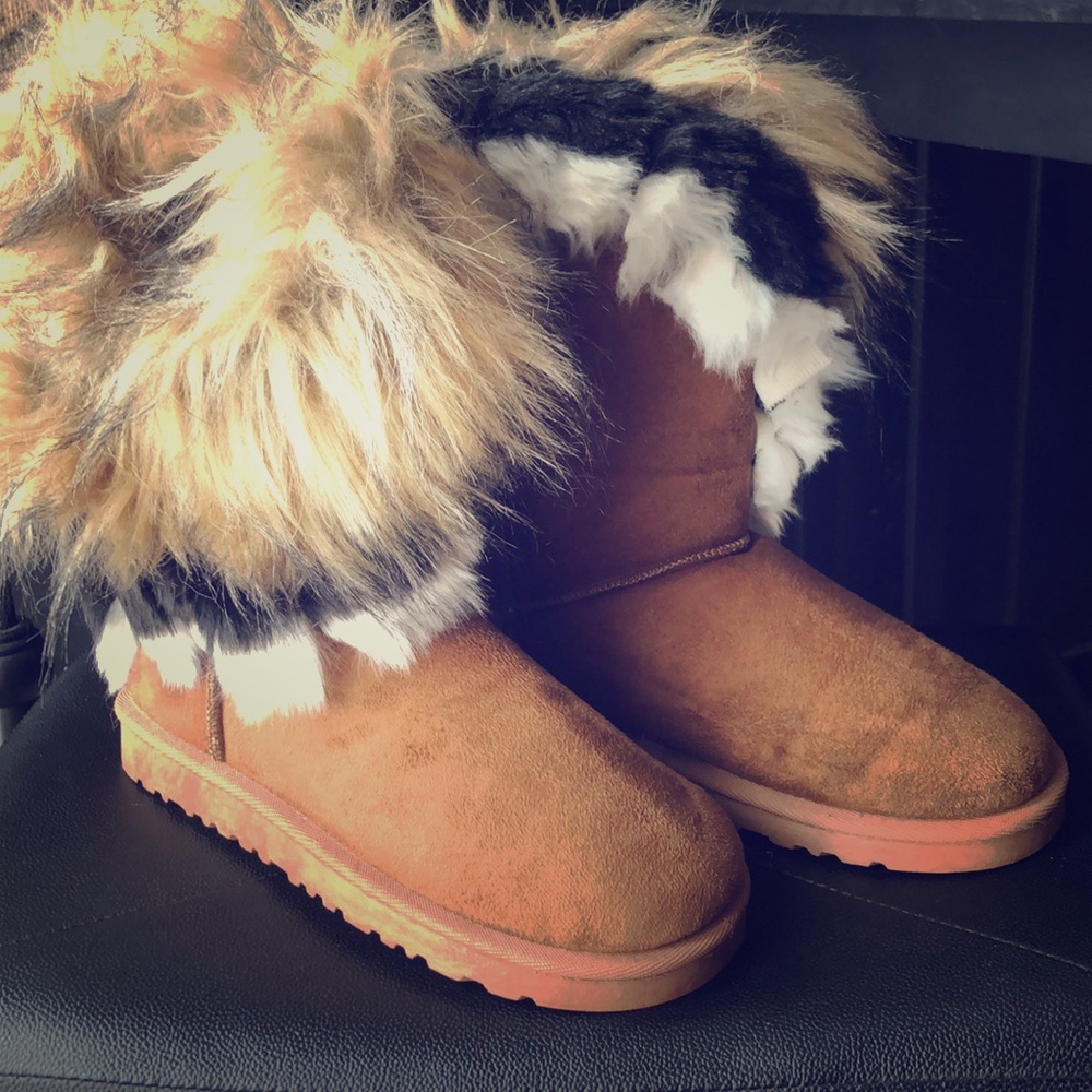 Boots with the fur Sz. 7-8
